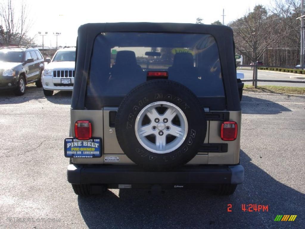 2004 Wrangler Sport 4x4 - Light Khaki Metallic / Dark Slate Gray photo #5