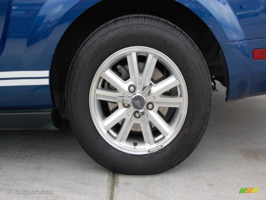 2007 Mustang V6 Premium Coupe - Vista Blue Metallic / Charcoal photo #30