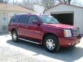 Red E - Escalade AWD Photo No. 4