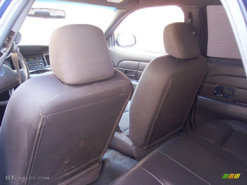 2004 Crown Victoria Police Interceptor - Dark Blue Pearl Metallic / Dark Charcoal photo #57