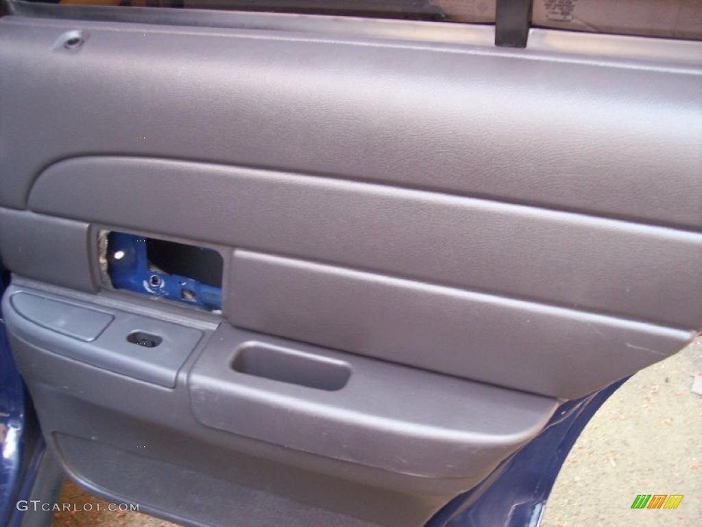 2004 Crown Victoria Police Interceptor - Dark Blue Pearl Metallic / Dark Charcoal photo #73