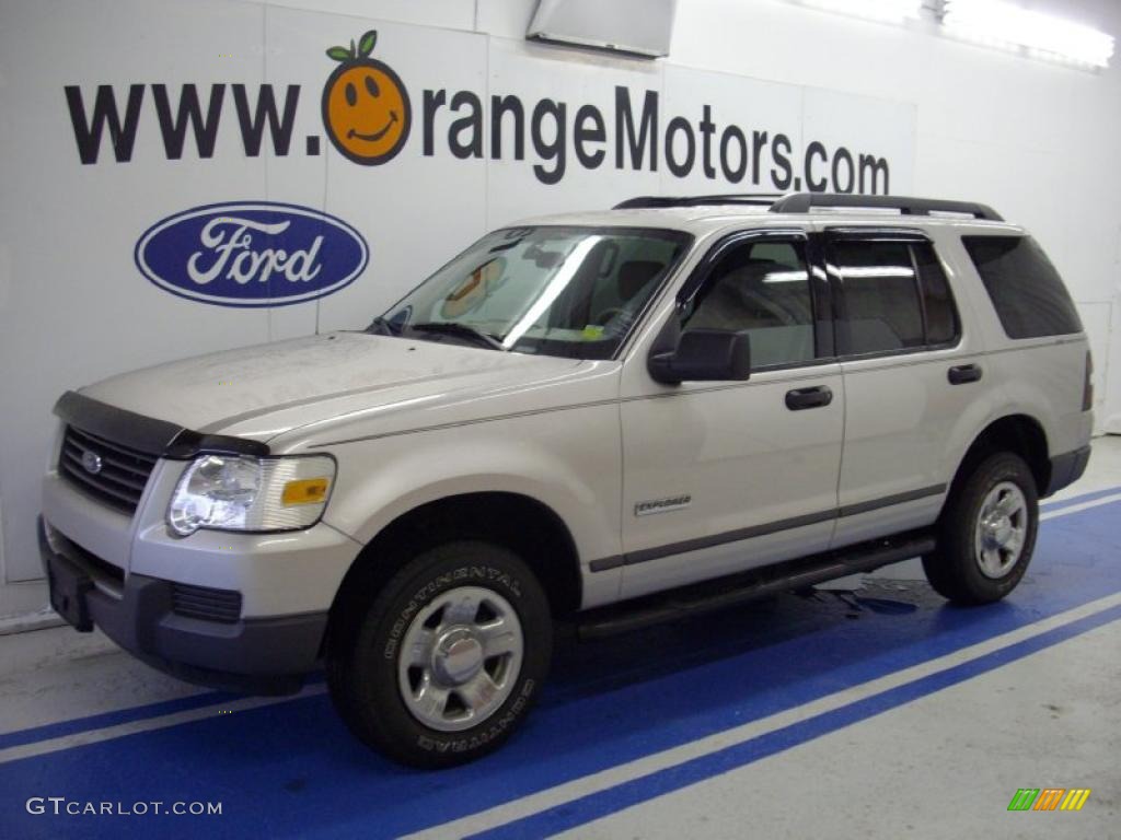 2006 Explorer XLS 4x4 - Silver Birch Metallic / Stone photo #1