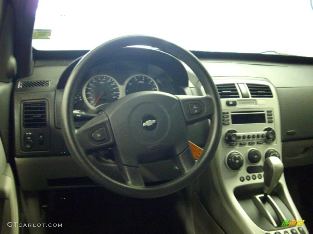2006 Equinox LS - Black / Light Gray photo #12