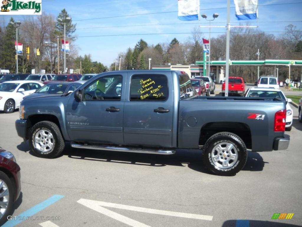 2009 Silverado 1500 LT Z71 Crew Cab 4x4 - Blue Granite Metallic / Light Titanium photo #6