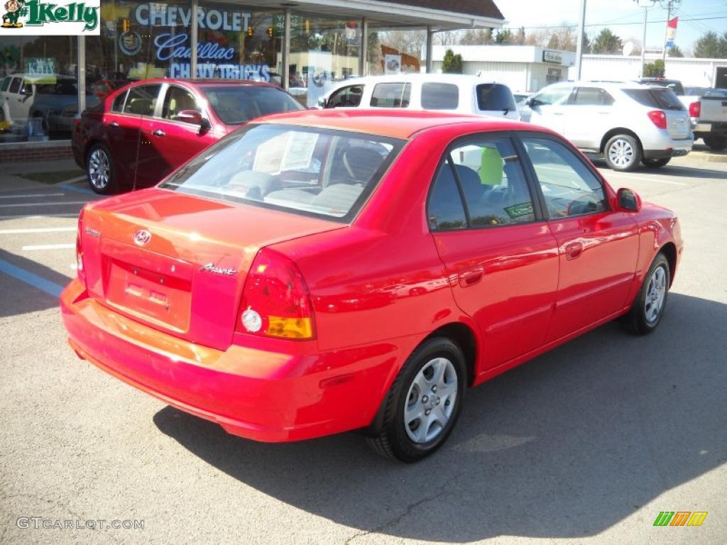 2005 Accent GLS Sedan - Retro Red / Gray photo #3