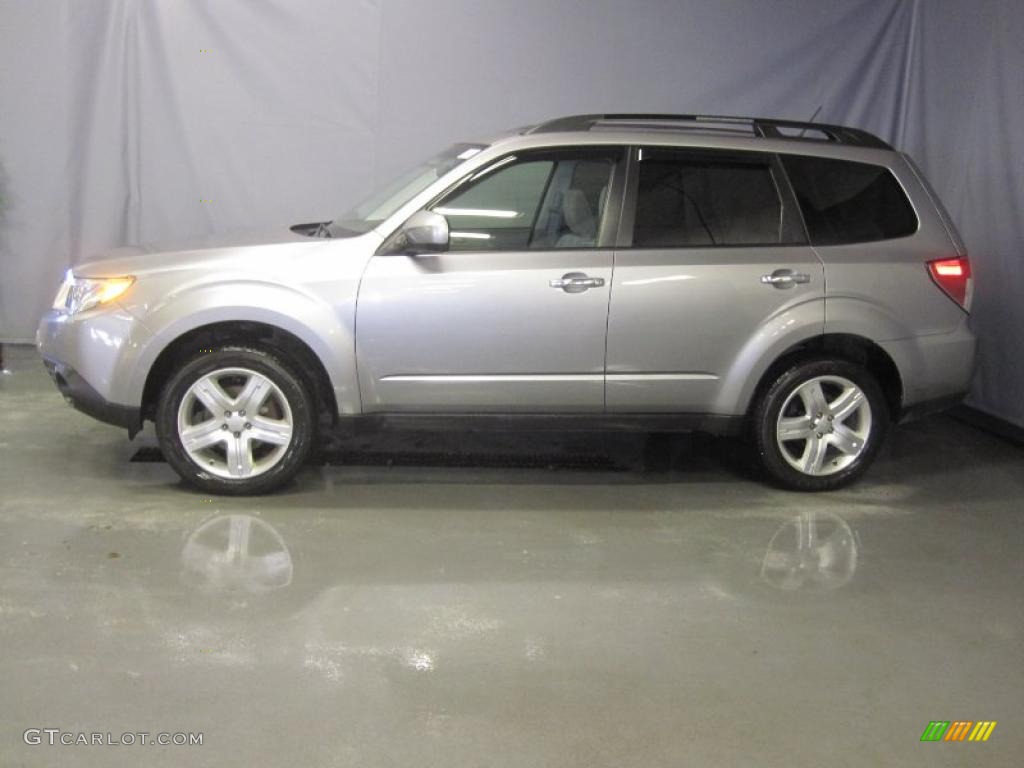 2009 Forester 2.5 X Premium - Steel Silver Metallic / Platinum photo #2