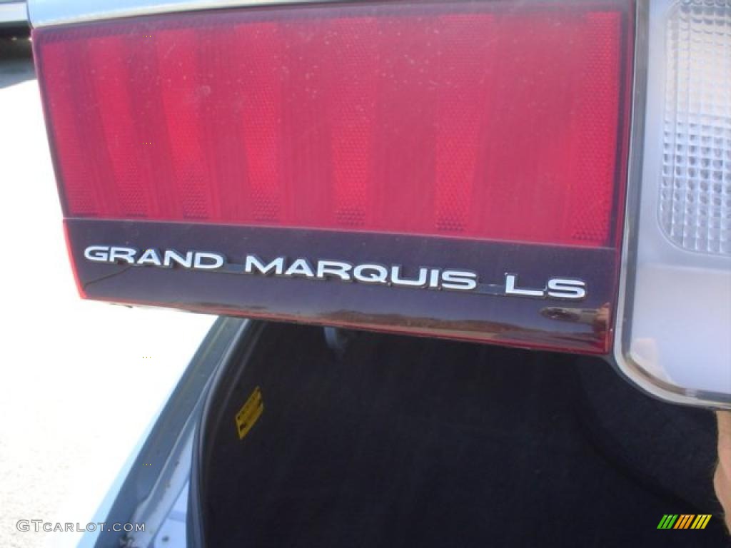 2001 Grand Marquis LS - Light Blue Metallic / Light Graphite photo #13