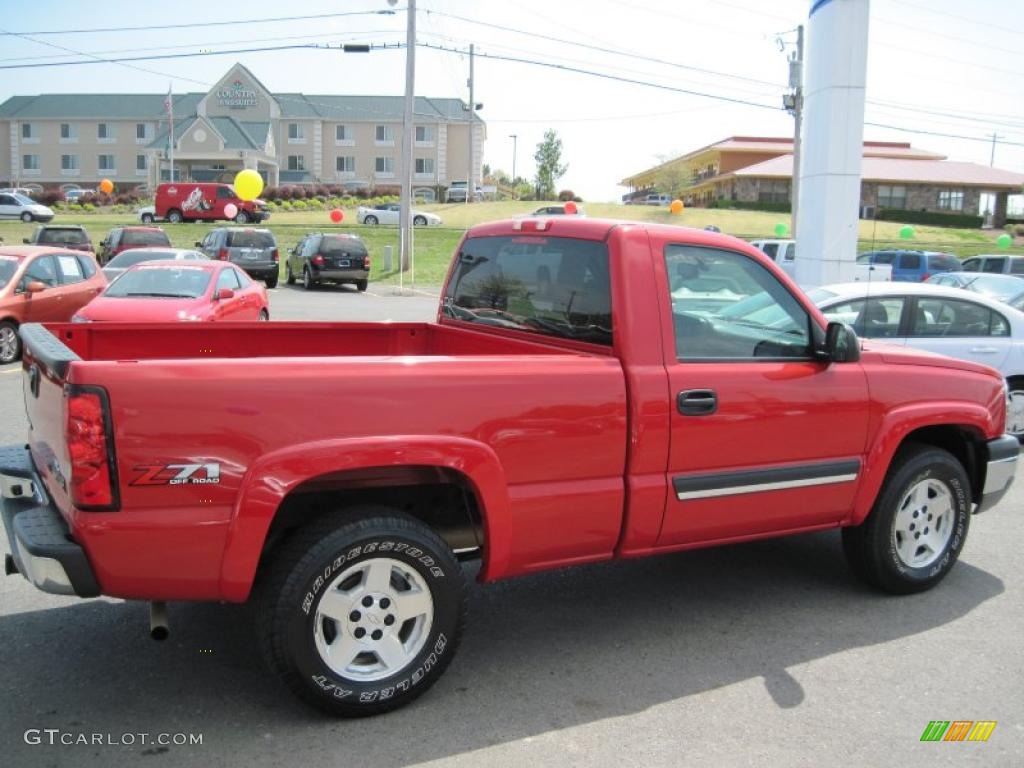 2005 Silverado 1500 Z71 Regular Cab 4x4 - Victory Red / Dark Charcoal photo #5