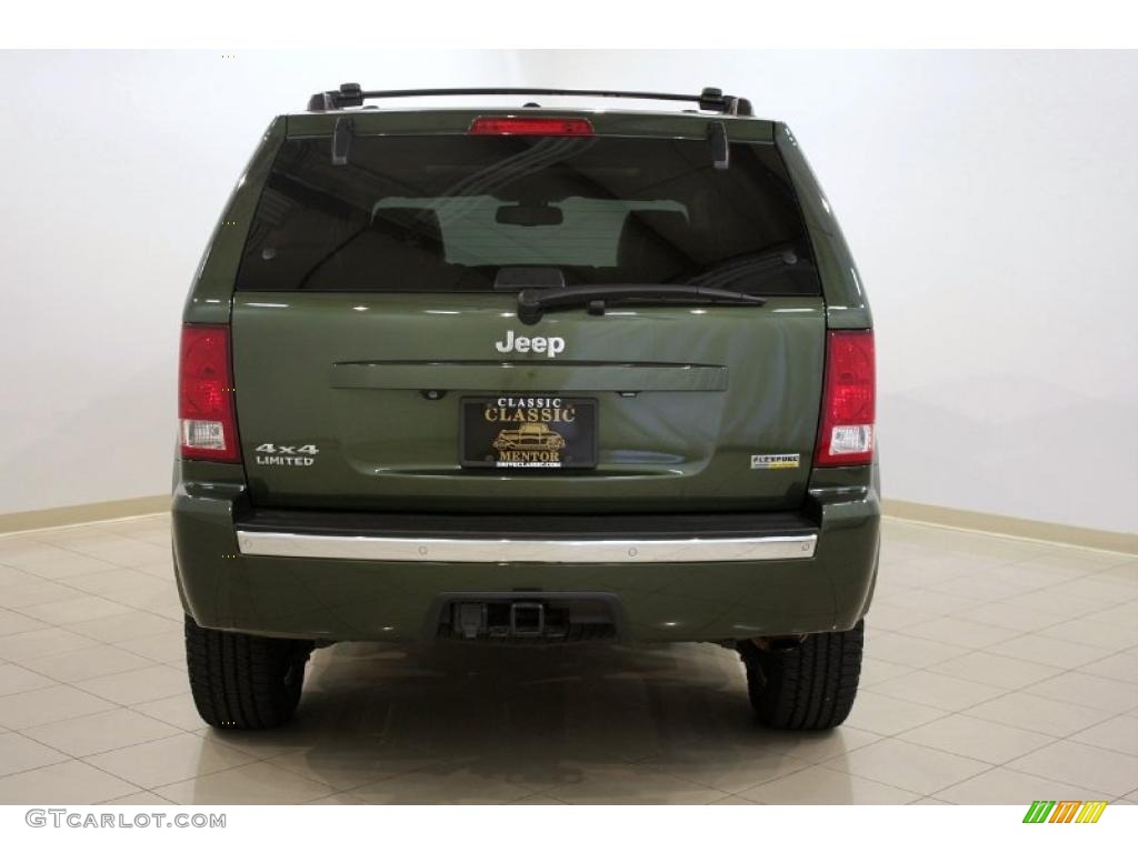 2008 Grand Cherokee Limited 4x4 - Jeep Green Metallic / Dark Khaki/Light Graystone photo #6