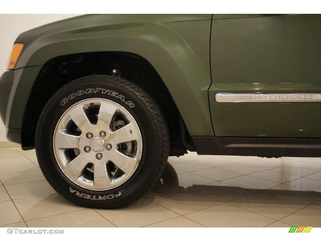 2008 Grand Cherokee Limited 4x4 - Jeep Green Metallic / Dark Khaki/Light Graystone photo #31