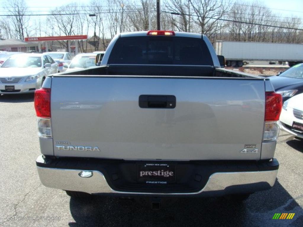 2010 Tundra Double Cab 4x4 - Silver Sky Metallic / Graphite Gray photo #5