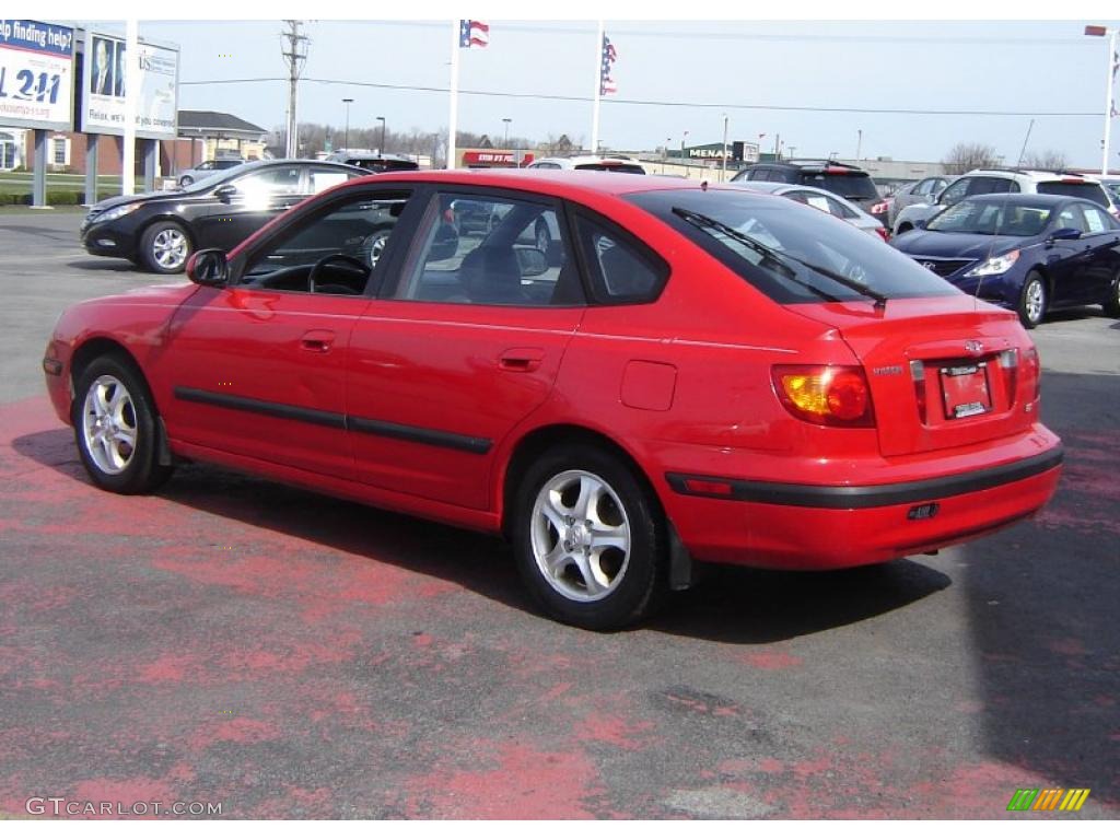 2002 Elantra GT Hatchback - Rally Red / Dark Gray photo #3