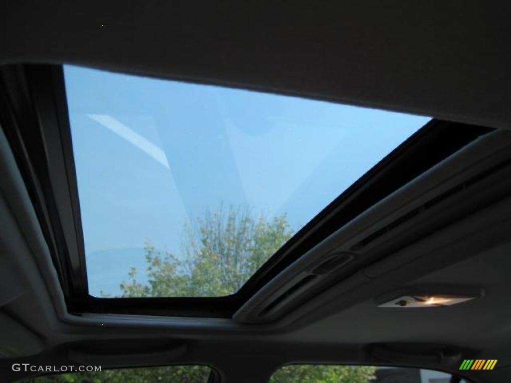 2002 Protege LX - Sunlight Silver Metallic / Off Black photo #5