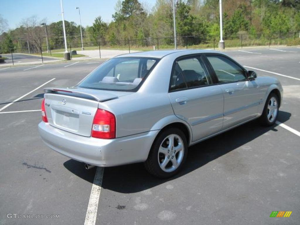 2002 Protege LX - Sunlight Silver Metallic / Off Black photo #22