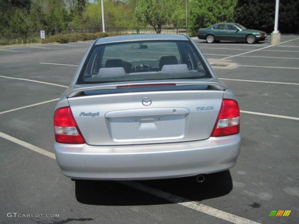 2002 Protege LX - Sunlight Silver Metallic / Off Black photo #23