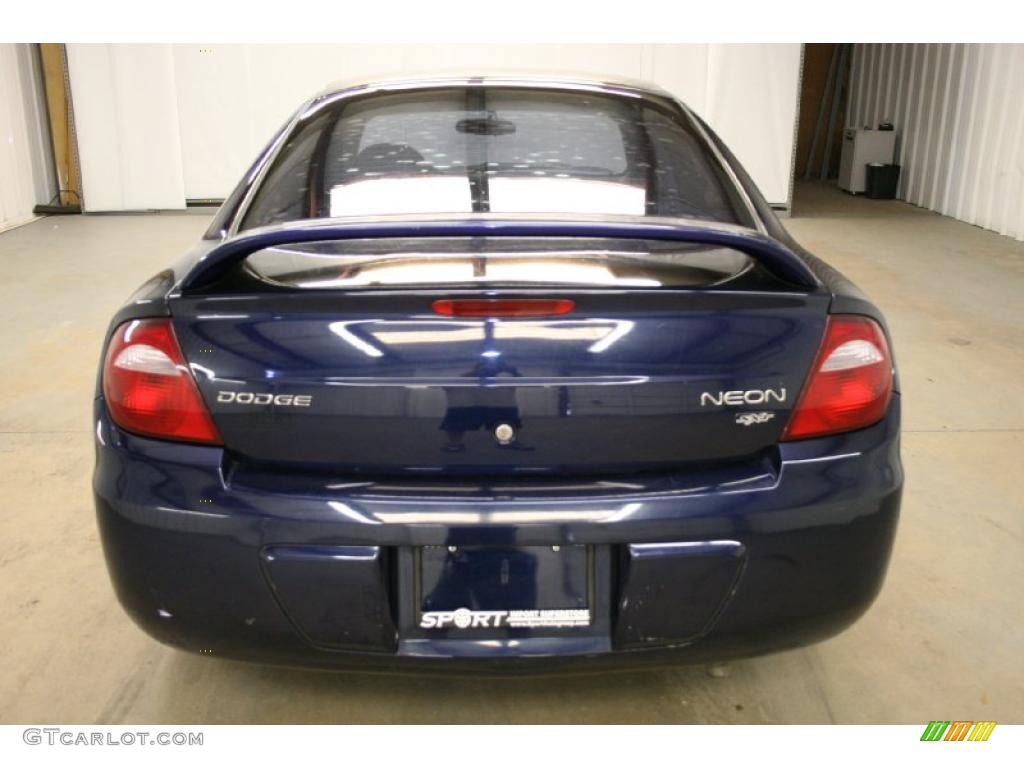 2005 Neon SXT - Midnight Blue Pearlcoat / Dark Slate Gray photo #6
