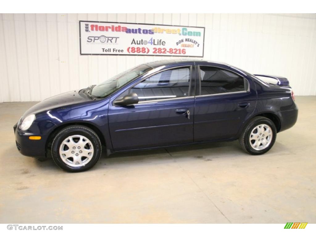 2005 Neon SXT - Midnight Blue Pearlcoat / Dark Slate Gray photo #8