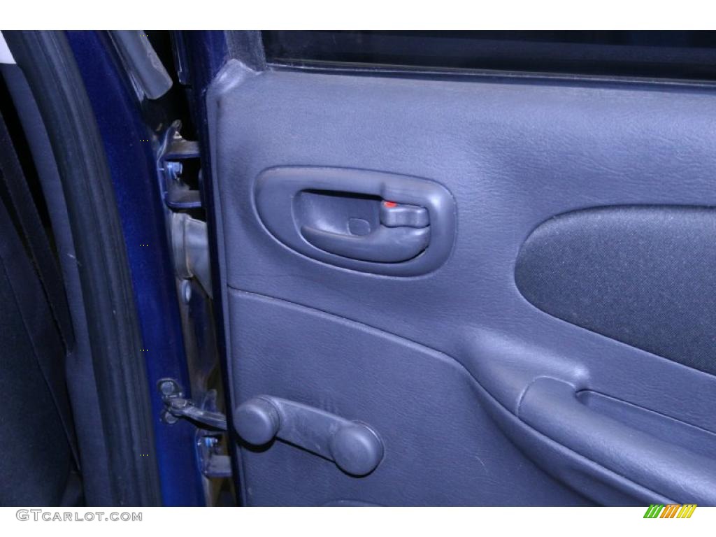 2005 Neon SXT - Midnight Blue Pearlcoat / Dark Slate Gray photo #23