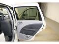 Cool Vanilla White - PT Cruiser LX Photo No. 22