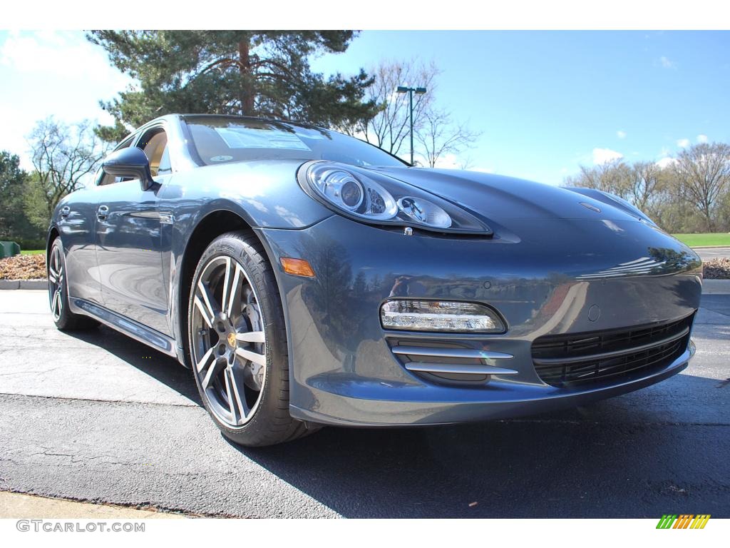 2010 Panamera 4S - Yachting Blue Metallic / Luxor Beige/Cream photo #8