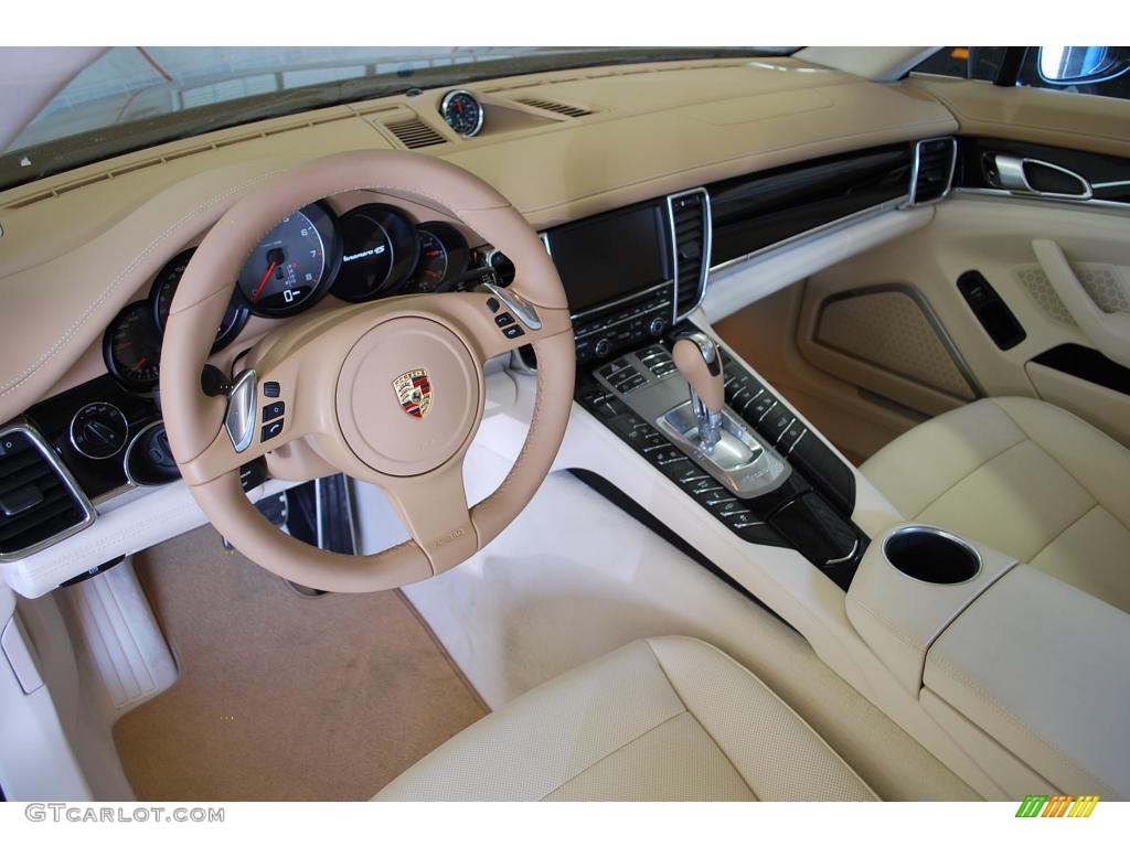 2010 Panamera 4S - Yachting Blue Metallic / Luxor Beige/Cream photo #13