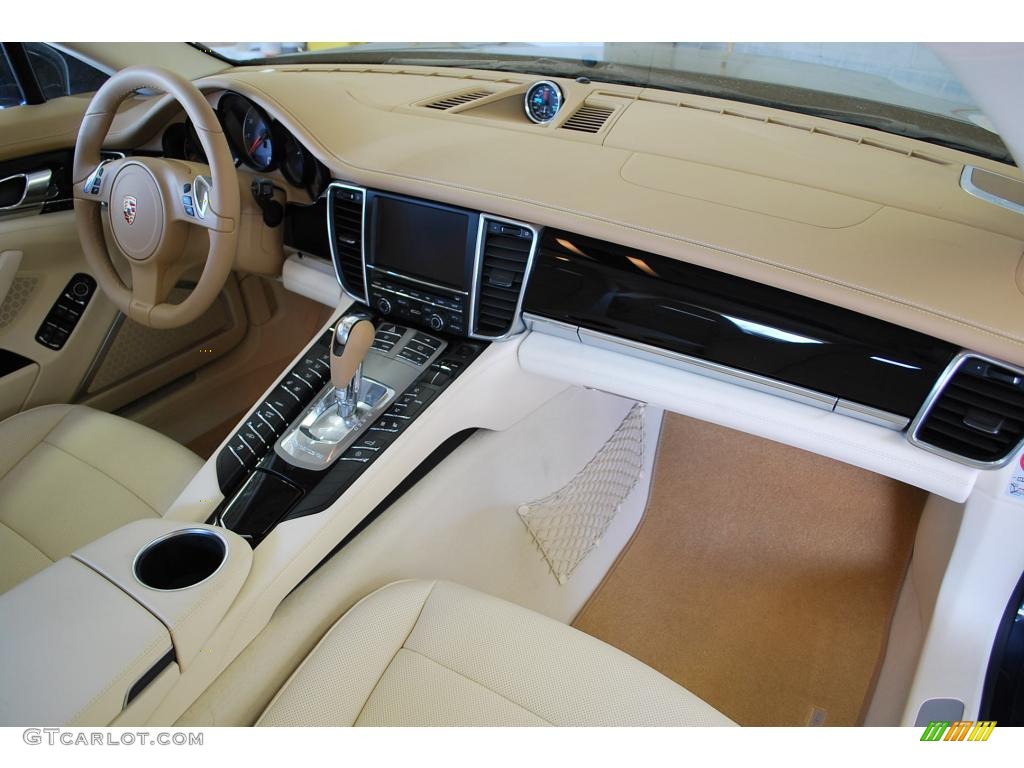 2010 Panamera 4S - Yachting Blue Metallic / Luxor Beige/Cream photo #14