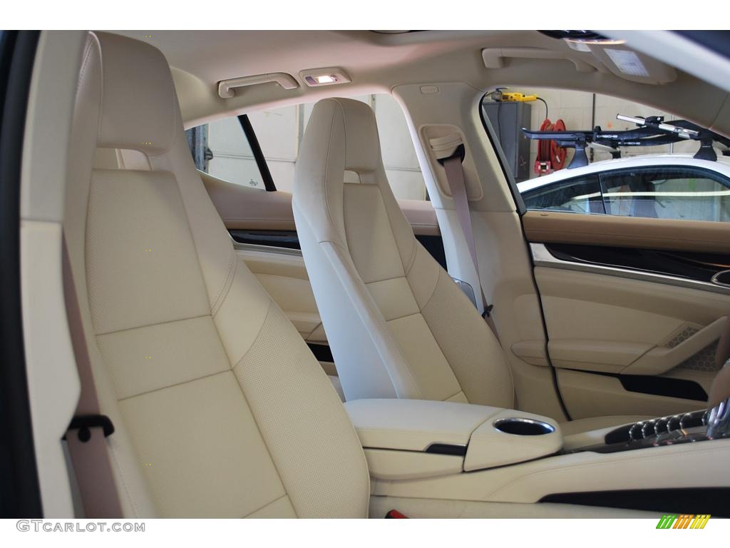 2010 Panamera 4S - Yachting Blue Metallic / Luxor Beige/Cream photo #16
