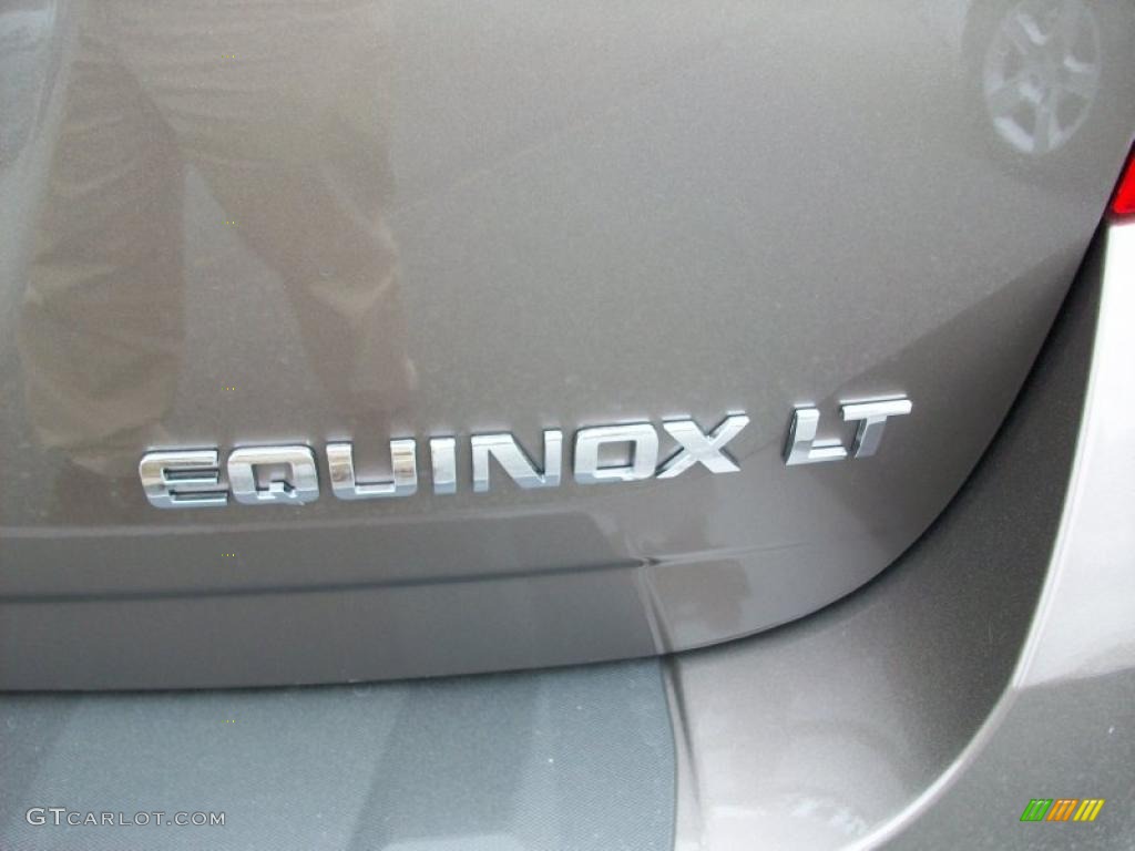 2010 Equinox LT AWD - Mocha Steel Metallic / Jet Black/Light Titanium photo #6