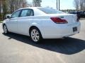 Blizzard White Pearl - Avalon XLS Photo No. 4