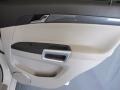 2009 Polar White Saturn VUE XR V6  photo #23