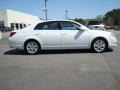 Blizzard White Pearl - Avalon XLS Photo No. 7