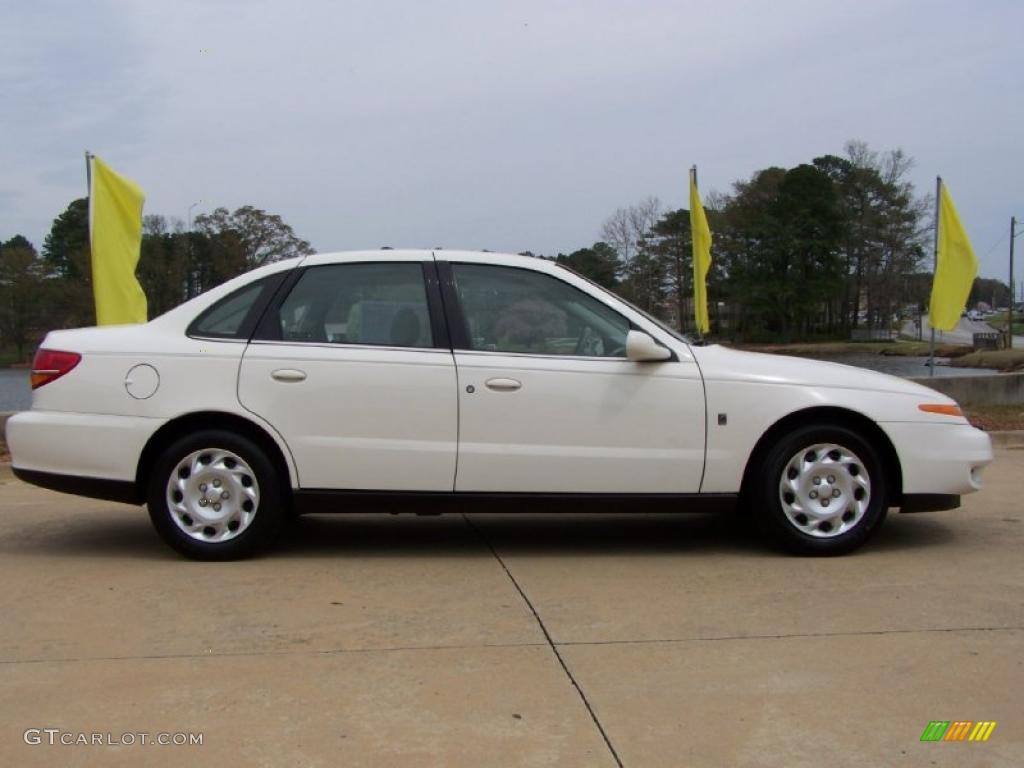 2001 L Series L200 Sedan - Cream White / Gray photo #11