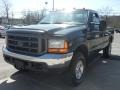 2001 Dark Highland Green Metallic Ford F250 Super Duty XL Regular Cab  photo #2