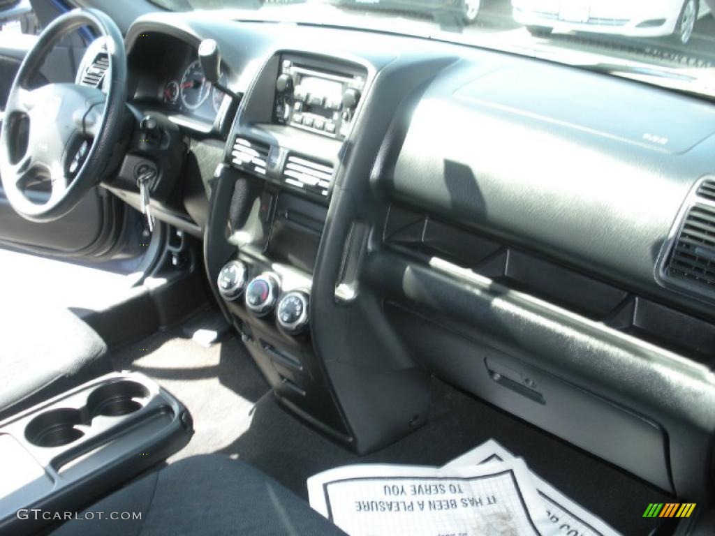 2005 CR-V LX 4WD - Eternal Blue Pearl / Black photo #14