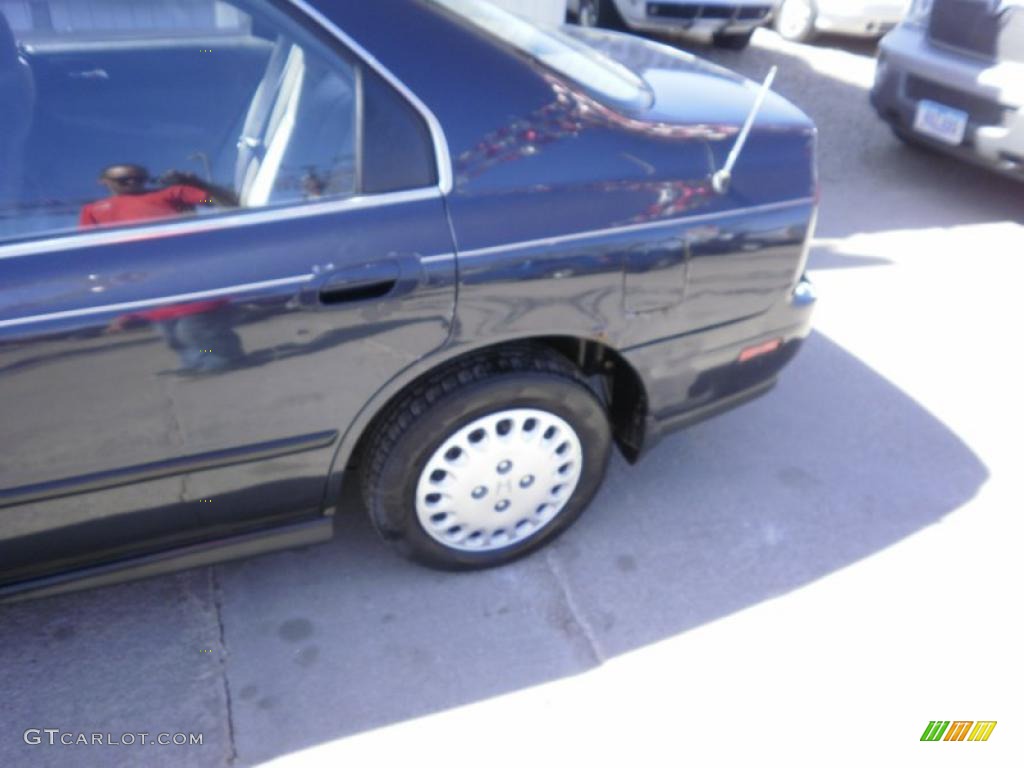 1994 Accord LX Sedan - Granada Black Pearl / Black photo #6