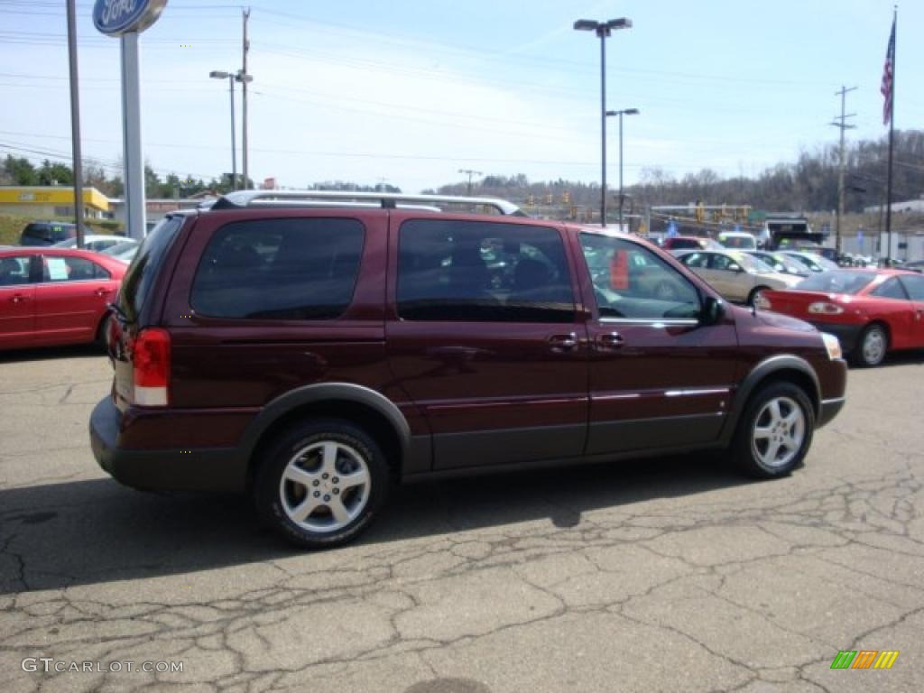 2006 Montana SV6 - Cranberry Red Metallic / Gray photo #5