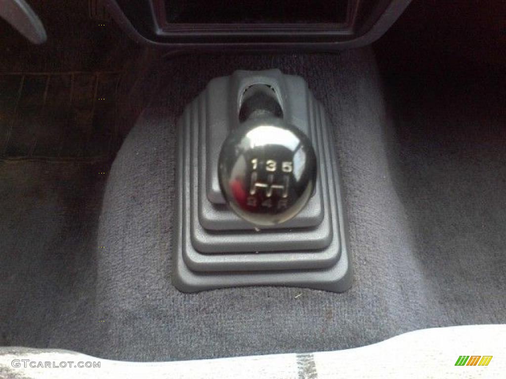 1996 Hardbody Truck XE Regular Cab - Super Black / Dark Gray photo #10