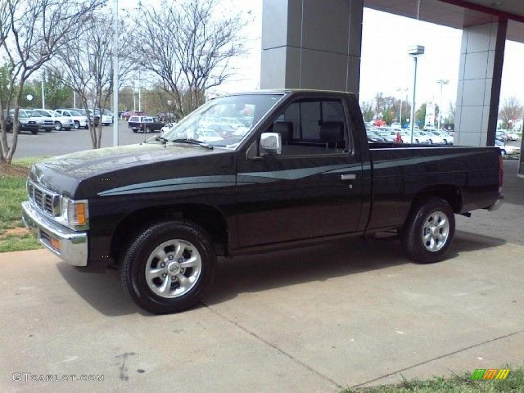 1996 Hardbody Truck XE Regular Cab - Super Black / Dark Gray photo #17