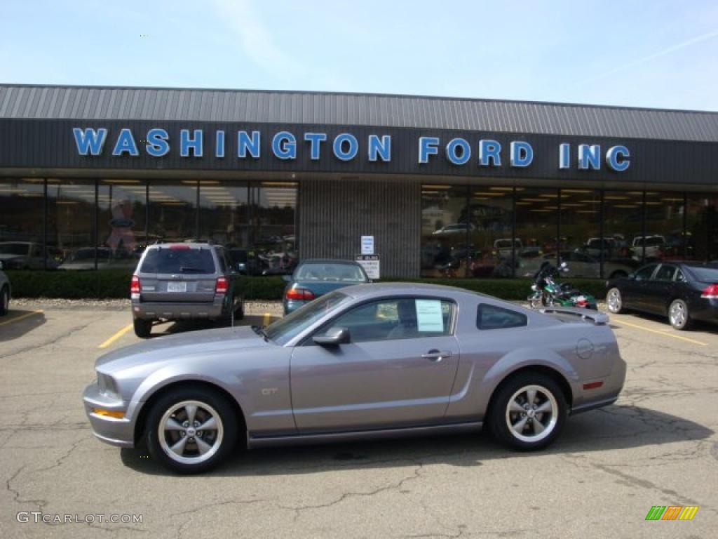 2006 Mustang GT Premium Coupe - Tungsten Grey Metallic / Dark Charcoal photo #1