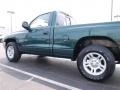 Forest Green Pearl - Dakota SLT Regular Cab Photo No. 4