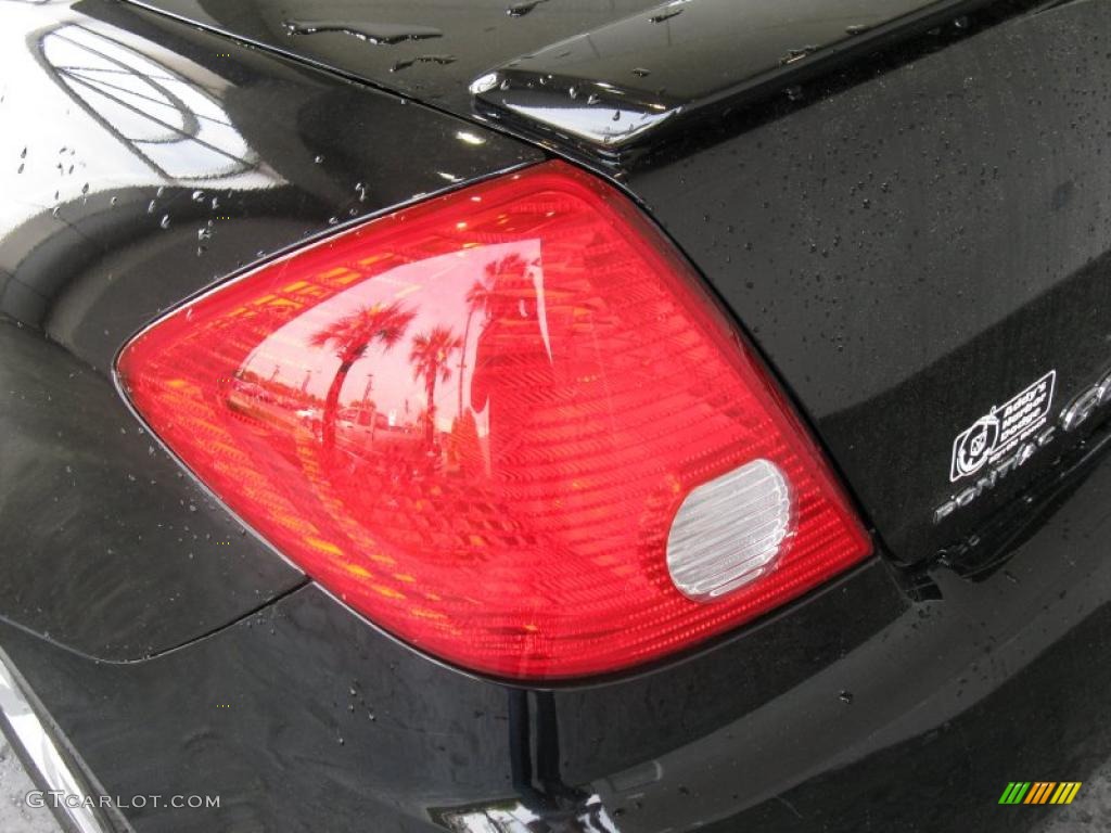 2006 G6 GTP Sedan - Black / Ebony photo #7