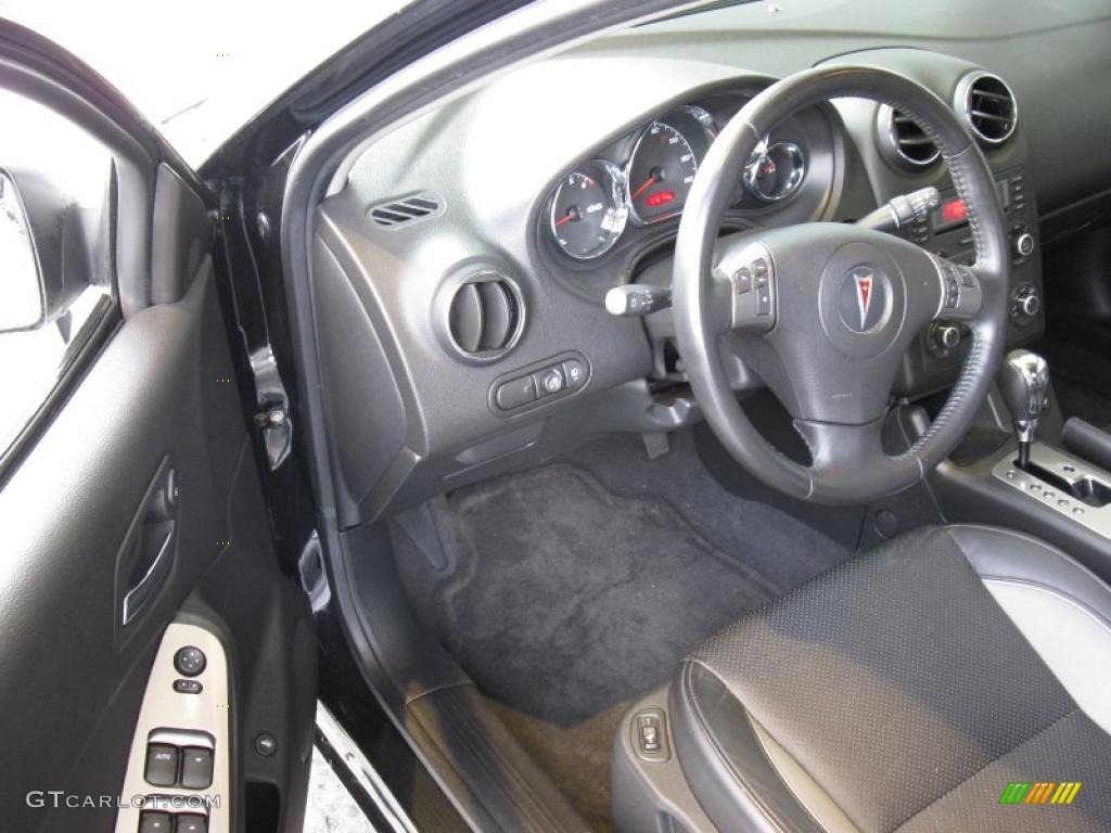 2006 G6 GTP Sedan - Black / Ebony photo #12