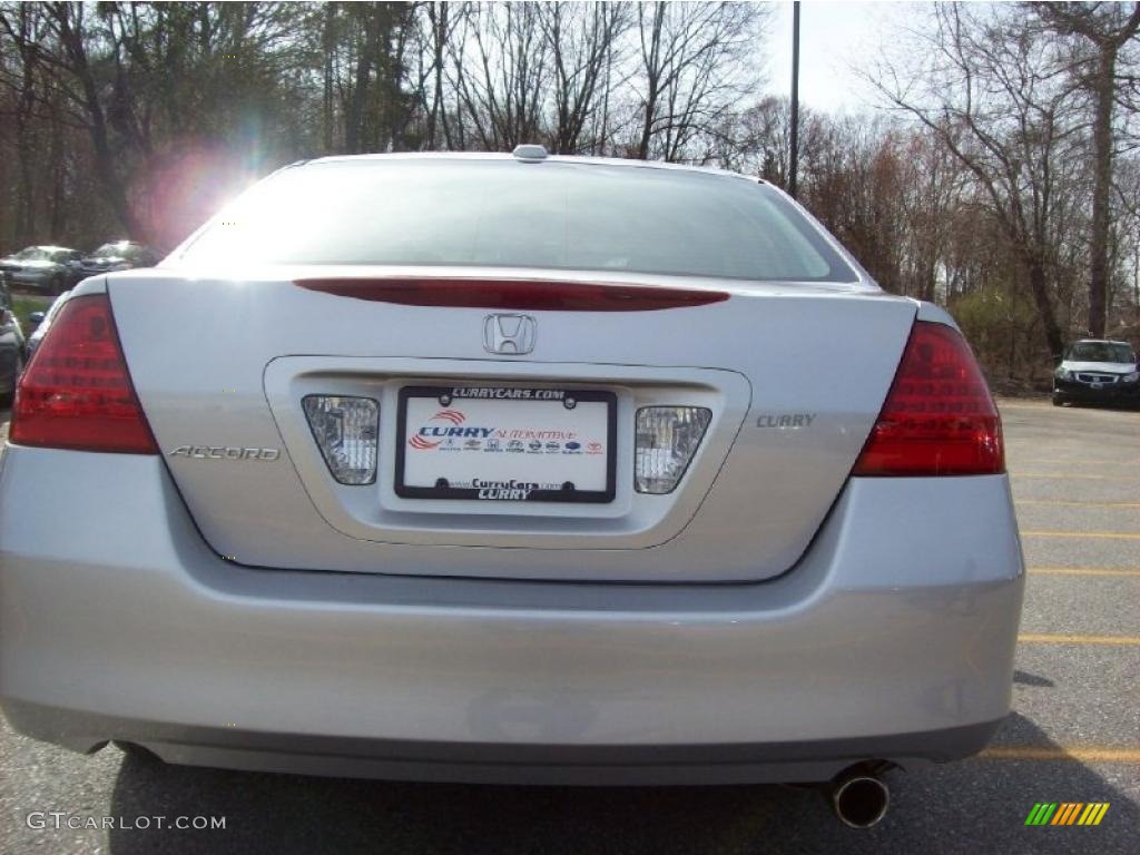 2006 Accord EX-L Sedan - Alabaster Silver Metallic / Black photo #23