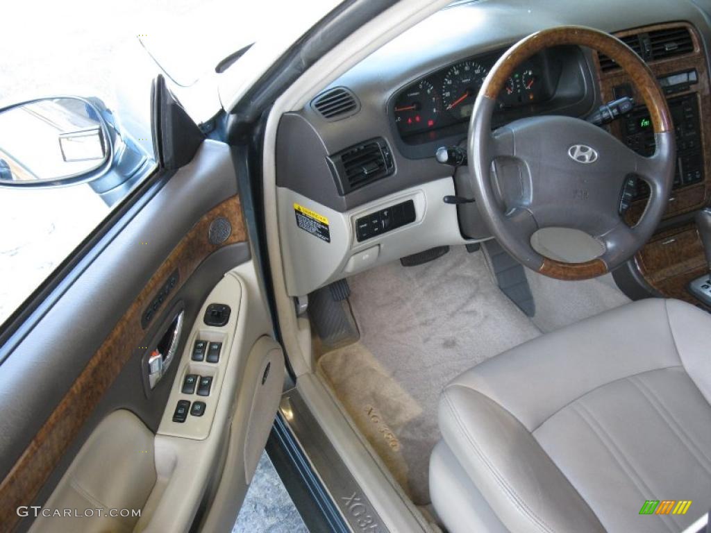 2005 XG350 L - Celadon Green / Beige photo #11