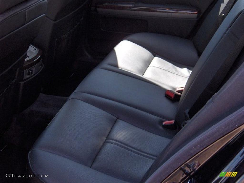 2007 7 Series 750i Sedan - Black Sapphire Metallic / Black photo #12