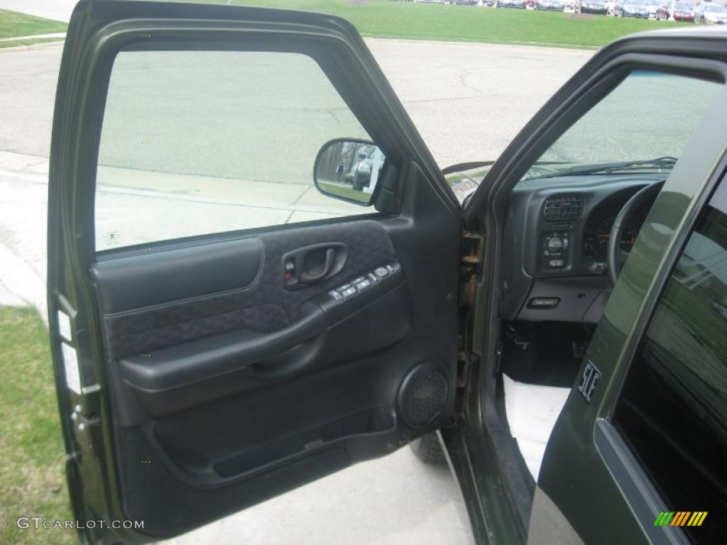 2001 Jimmy SLE 4x4 - Medium Sage Green Metallic / Graphite photo #16