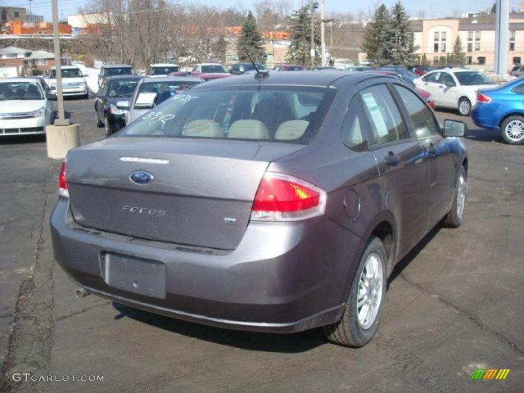 2010 Focus SE Coupe - Sterling Grey Metallic / Charcoal Black photo #3