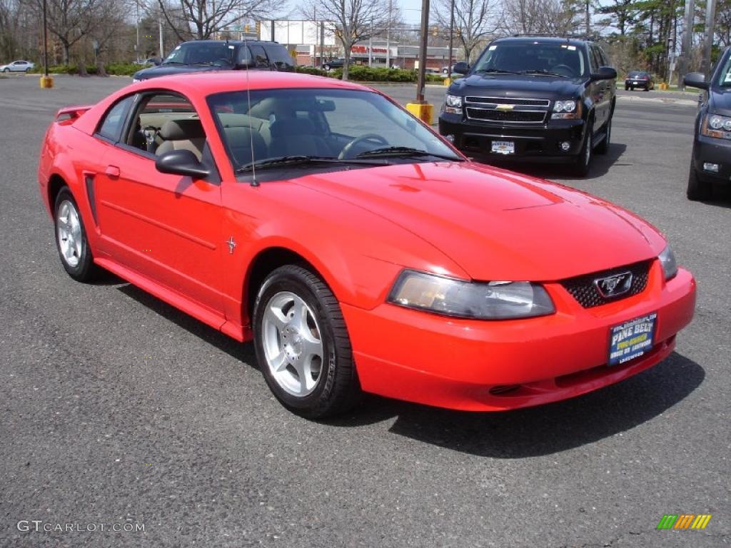 2003 Mustang V6 Coupe - Torch Red / Medium Parchment photo #3
