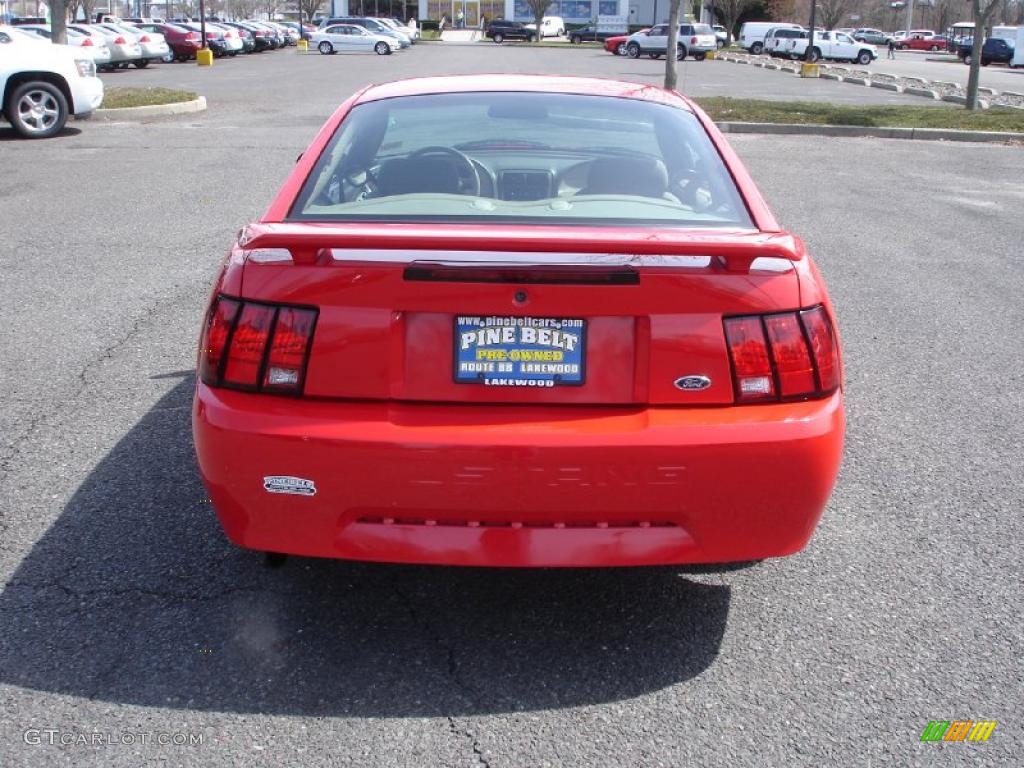 2003 Mustang V6 Coupe - Torch Red / Medium Parchment photo #5