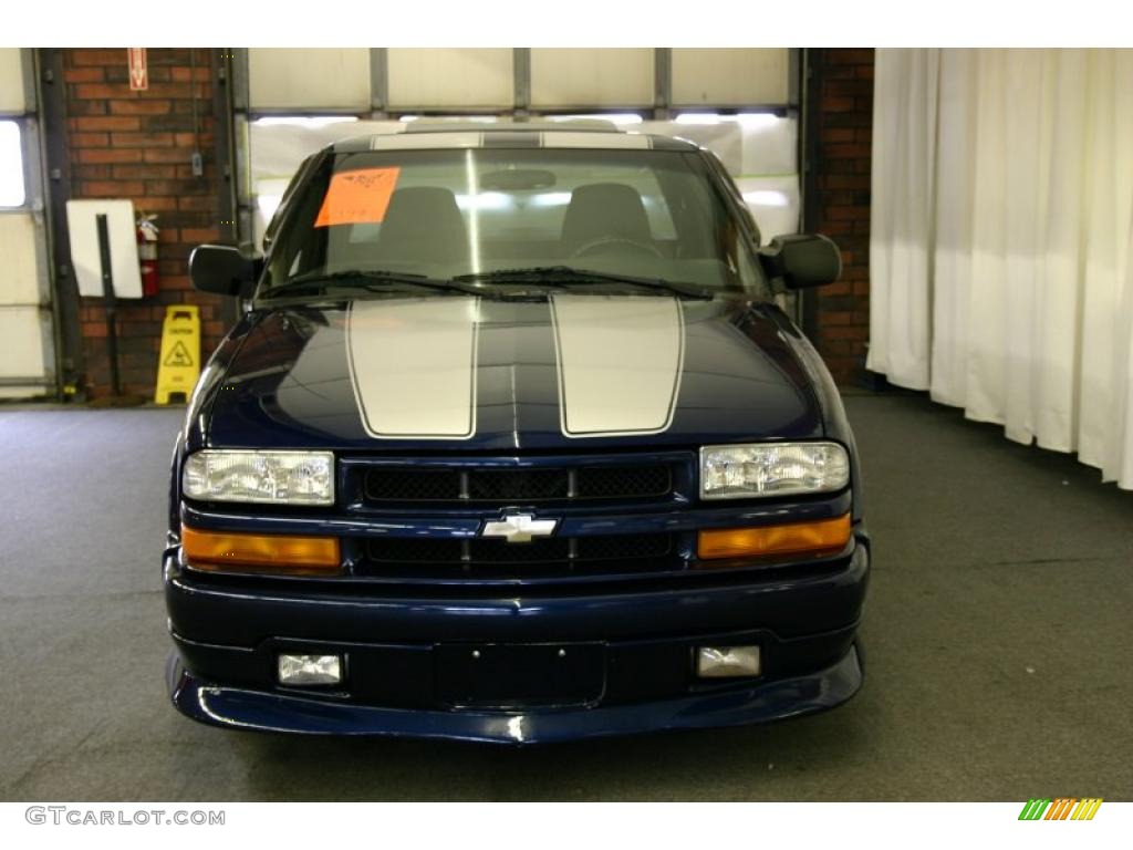 2003 S10 Xtreme Extended Cab - Indigo Blue Metallic / Graphite photo #4